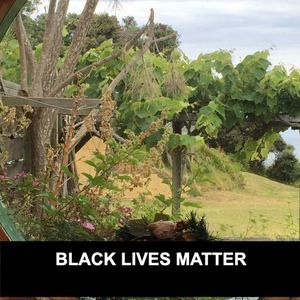 Meet your Posher, Zeena